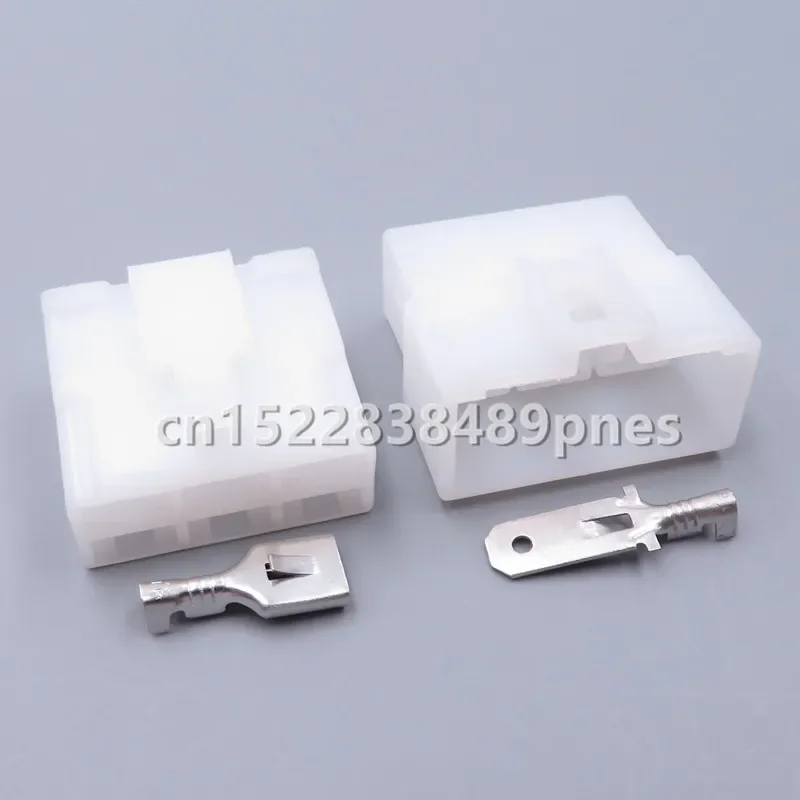 6 Pole 6.3mm Automotive Cable Socket Car Connector With Terminals