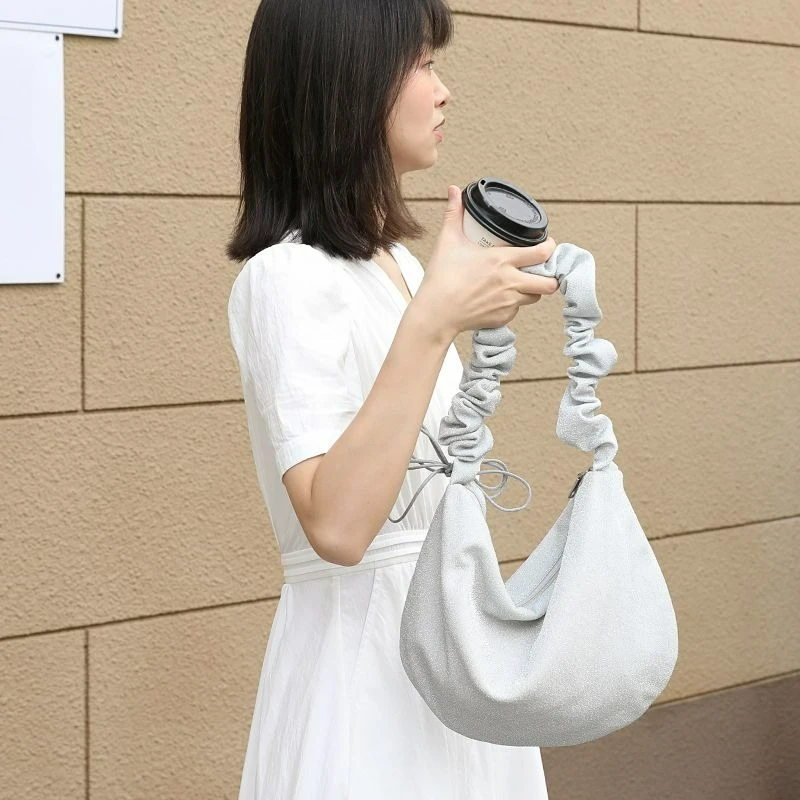 

Women's Canvas Single Shoulder Underarm Niche Design Crossbody Cloud Bags Korean Drawstring Pleated Tote Hobos Bag