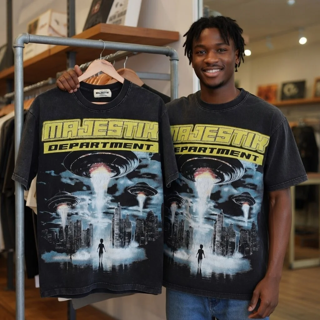 Majestik The World Dogg Graphic UFO Alien Invasion Cityscape Print Oversized Tee Spring Summer Unisex 2026 New Arrival