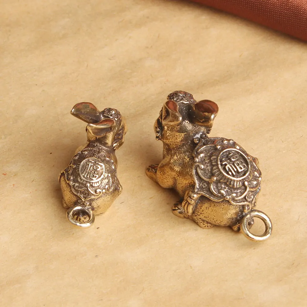 

4pcs Rabbit Charms Keychain Accessories Durable Retro Pendant DIY Vintage Style nament Crafts Jewelry Parts Decor