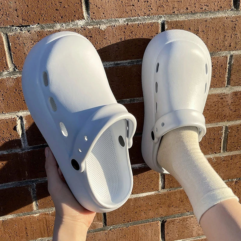 ZUOFU Damen Sommer Clogs mit geschlossener Zehenpartie, rutschfeste dicke Plateau-Freizeitschuhe für drinnen, draußen, Zuhause, Strand und den täglichen Gebrauch. – Detail 2