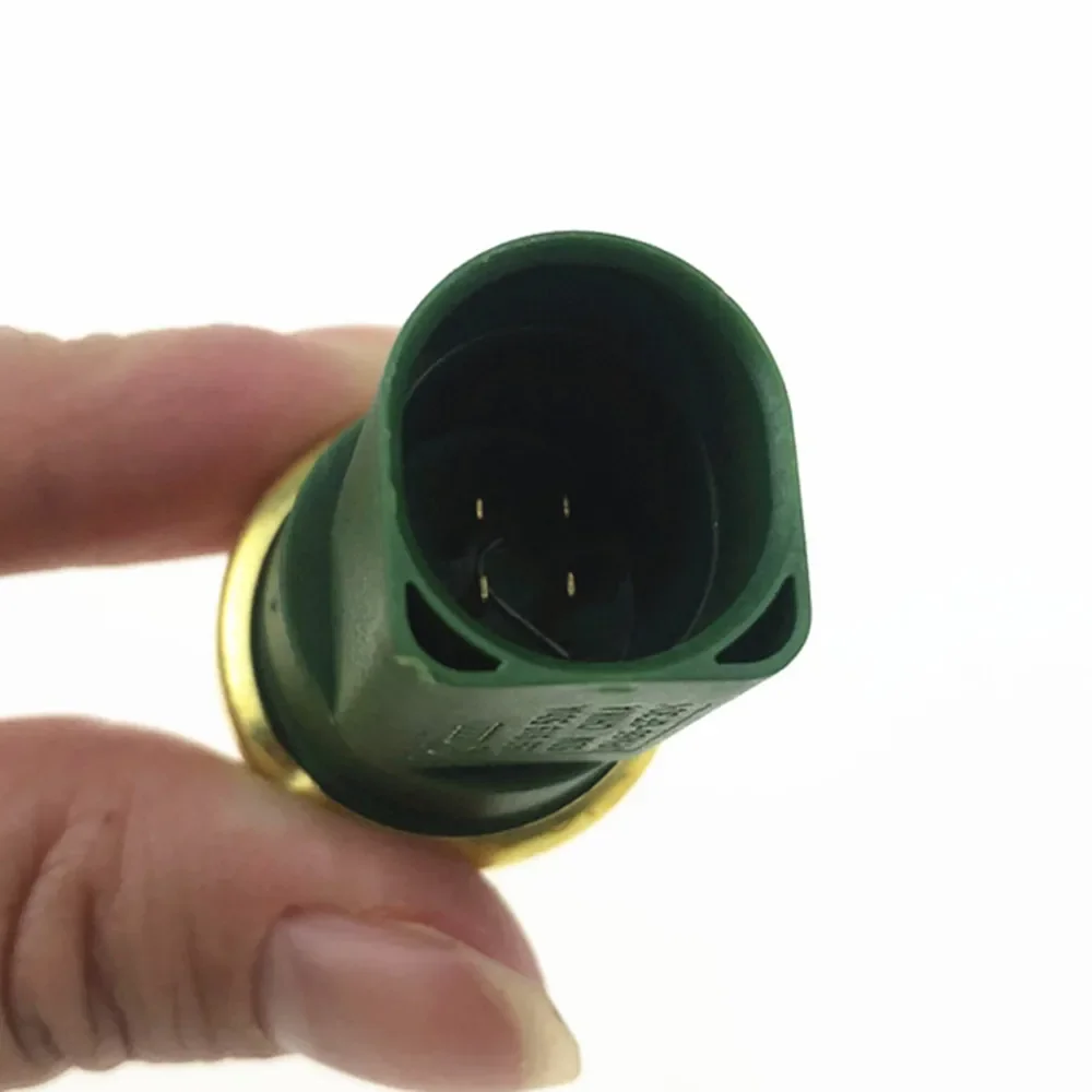 เซ็นเซอร์วัดอุณหภูมิน้ำหล่อเย็นเครื่องยนต์รถยนต์สีเขียว รุ่น 059919501A สวิตช์วัดอุณหภูมิน้ำ 4 ขา สำหรับ Audi A2 A3 A4 A6 TT VW Passat Golf 078919501C