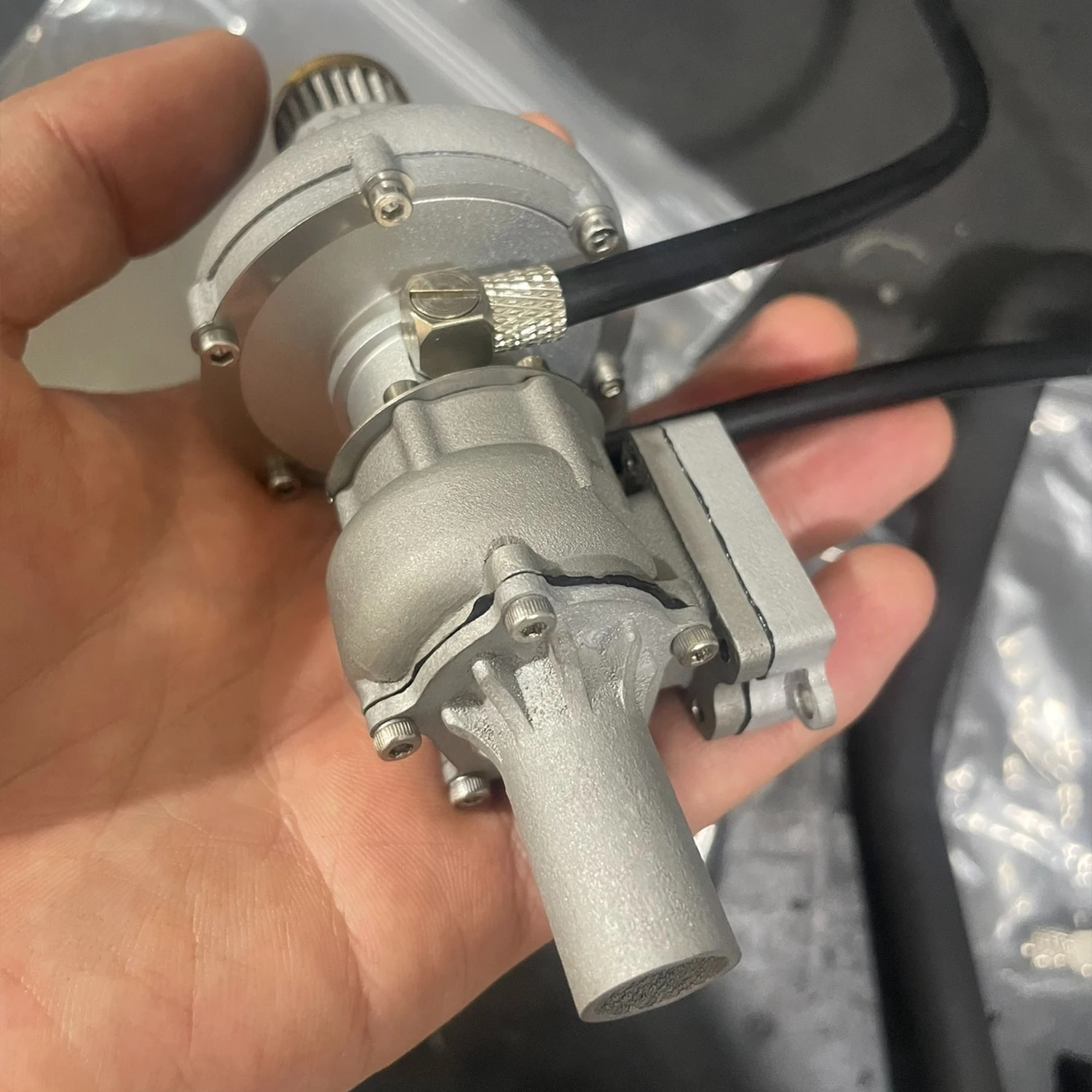 Turbocompresseur en métal, accessoires de modèle de moteur, processus d'impression en métal 3D, peut être modifié, modèle de moteur, jouets