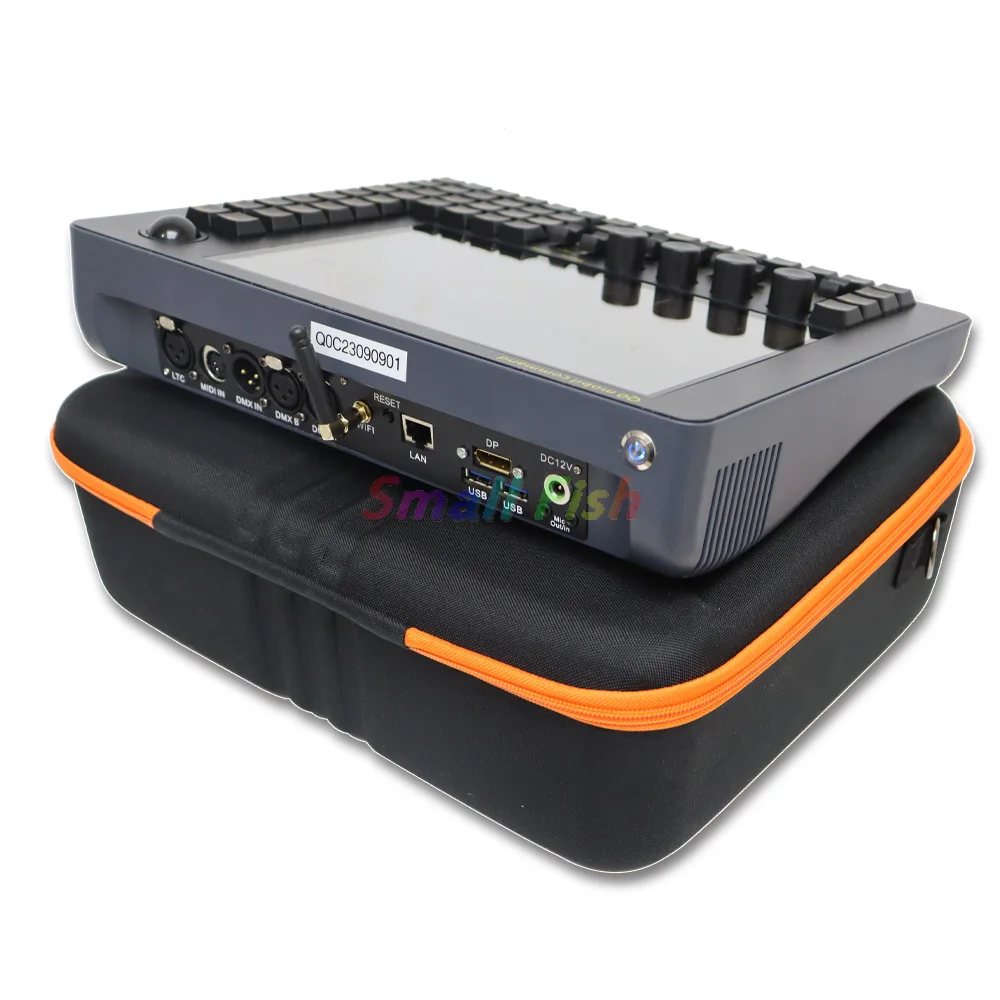 Imagem -06 - Professional Stage Iluminação Console Móvel Comando Asa Cabeça em Movimento Concerto Luzes Controlador Built-in Bateria Dmx512 Novo q0