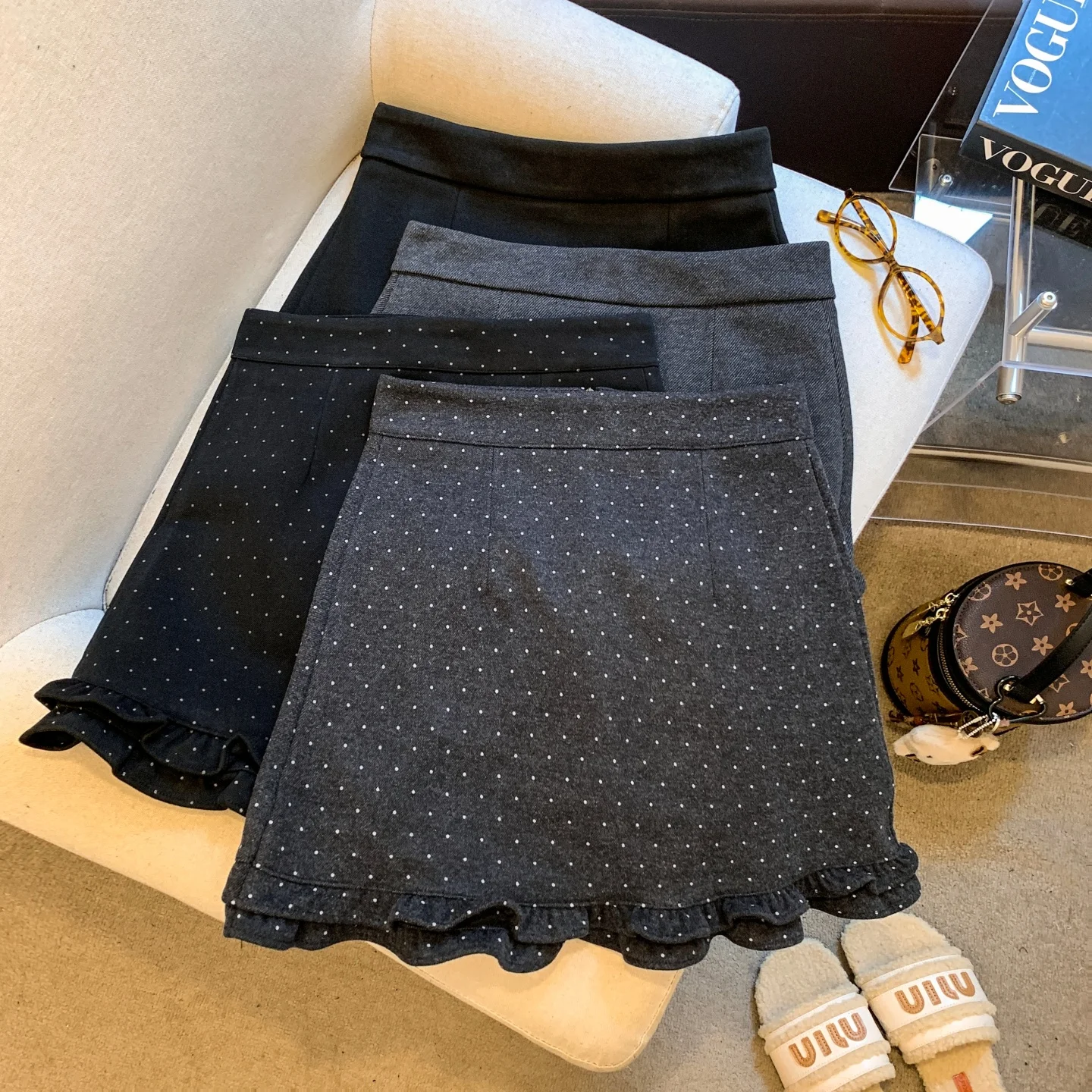 Retro Fashion Polka Dot High Waist Holiday Versatile Skirt Women's 2026 Autumn and Winter Ruffle Edge Sexy Club Hip Short Skirt
