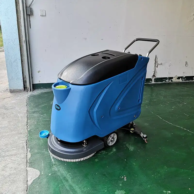 Made in China, the 520Y electric floor sweeper is an efficient, easy-to-use, and mini floor cleaning machine
