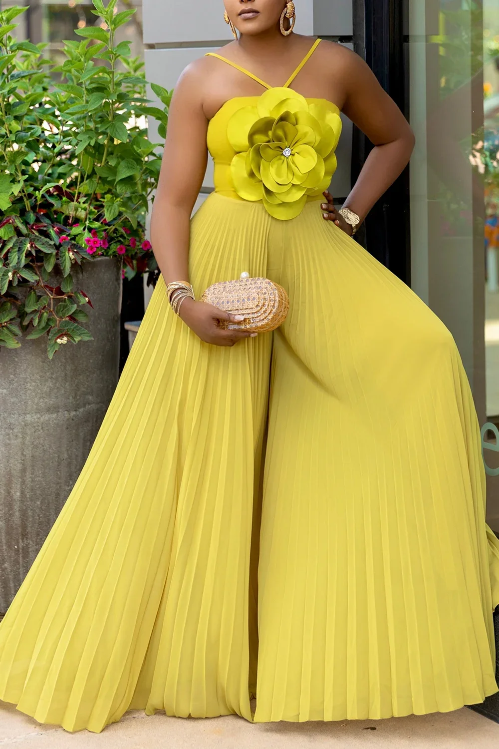 

Women's Ruched Wide Leg Jumpsuit Vacation Yellow Halter Collar 3D Pleated Chiffon Pleated Spaghetti Straps Elegant Jumpsuit 2