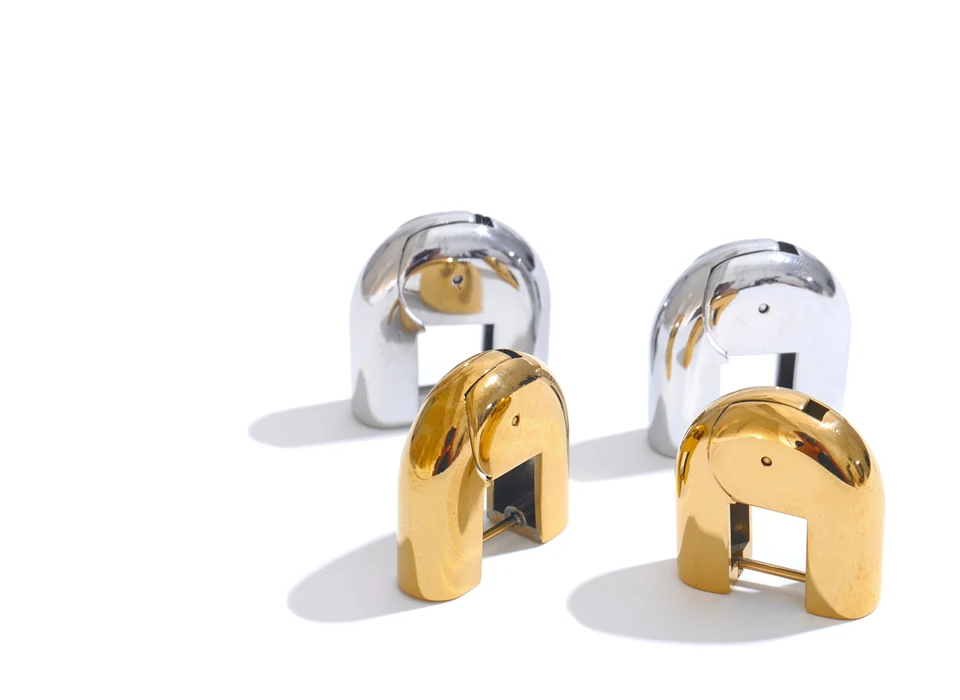 Yhpup 316L Edelstahl, glänzendes Metall, U-förmige hohle Creolen, 18 Karat PVD-beschichtete Textur, attraktiver Schmuck, wasserdicht – Detail 8