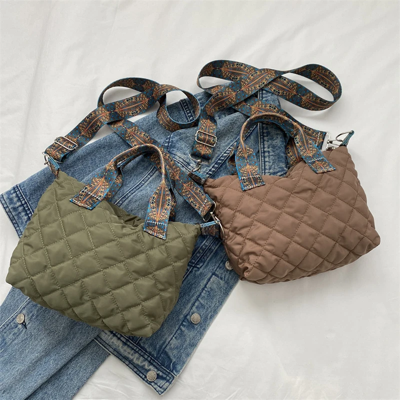 Trendy Women Crossbody Handbag Puffer Tote Bag Quilted Puffy Handbag Down Cotton Padded Wide Shoulder Belt Shoulder Bag