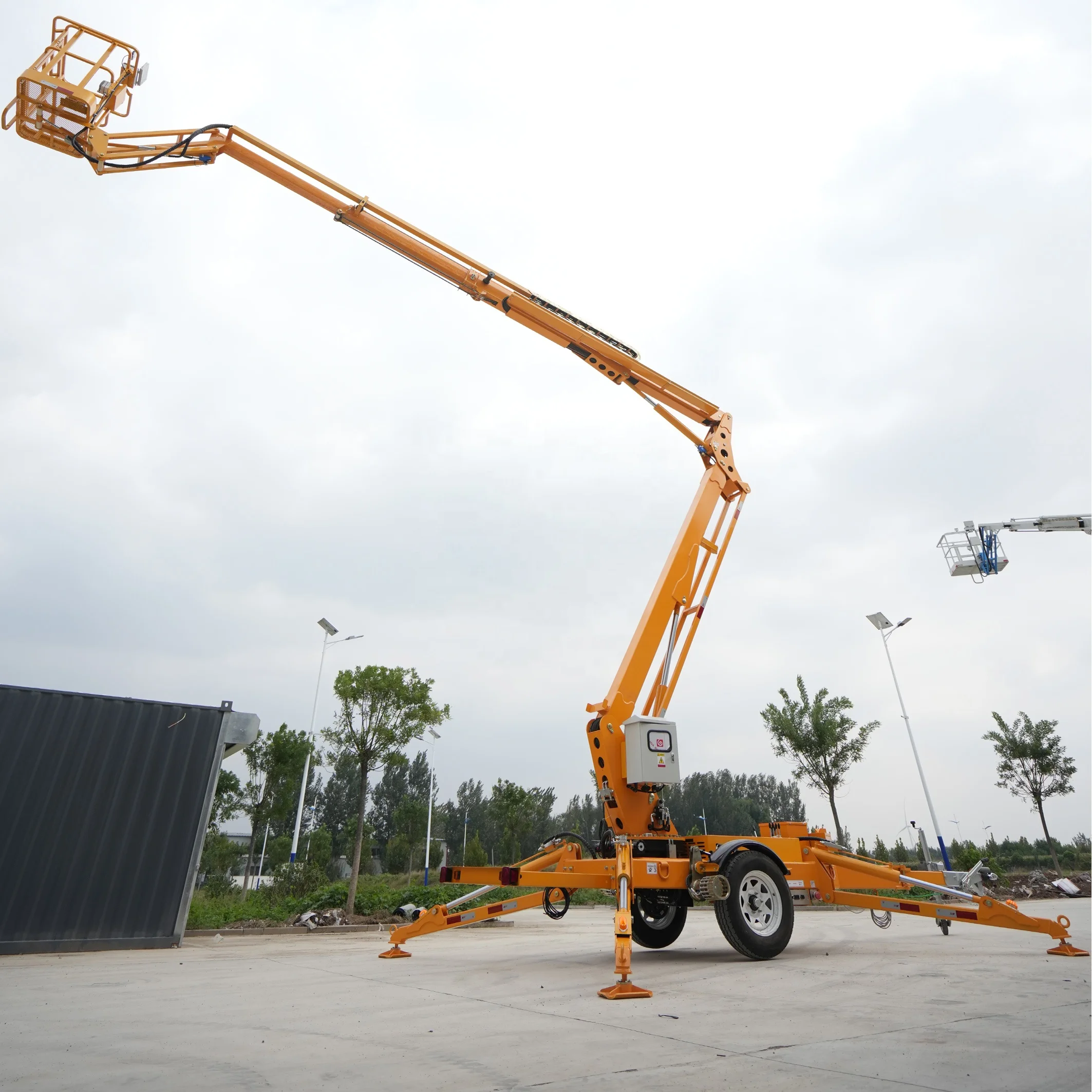 Economic And Efficient Towable 14m Telescopic Trailer Boom High Altitude Lifts