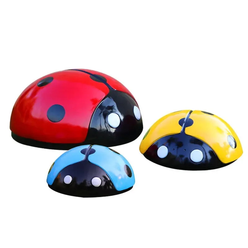 Outdoor simulation seven-star ladybug fiberglass sculpture villa courtyard beetle ornament