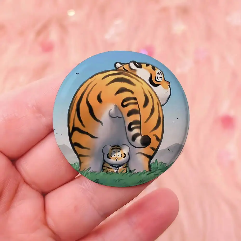 Cute Little Fat Tiger Premium Tinplate Round Lapel Pins: Cute Badge Brooches For Shoulder Bag Accessories, Souvenir Gifts view 4