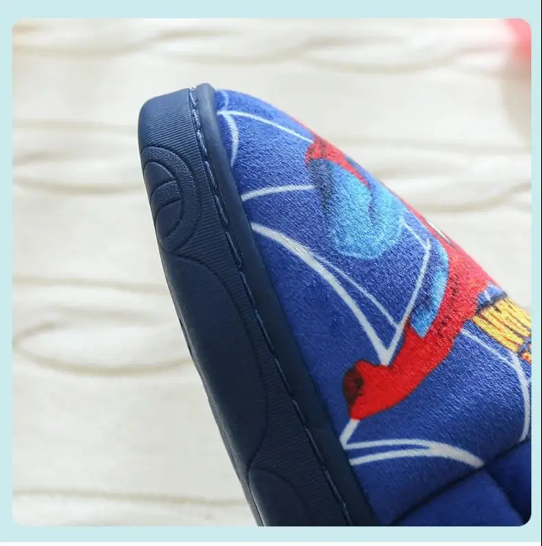 Autumn Winter Kids Shoes Boys blue Spiderman Slippers Children Christmas Slippers Pantoufle Enfant Baby Shoes Hausschuhe