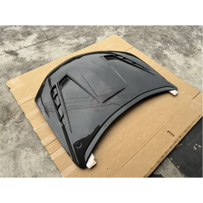 

For Lamborghini URUS S 3Rd Generation M Style Dry Carbon Fiber Hood Bonnet