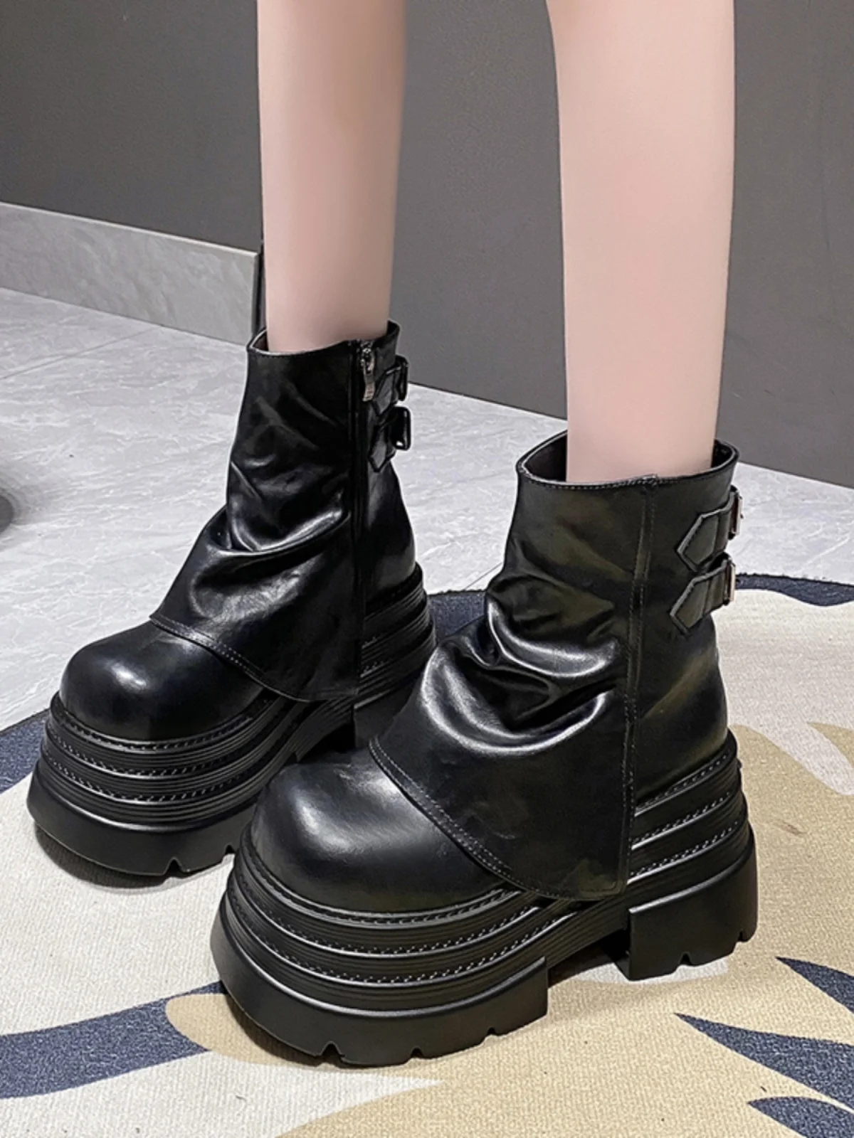 

Женские ботинки Thi Bot на высоком каблуке, брюки Briti Sle, осень, Новое поступление, увеличенная высота, плоская форма oes