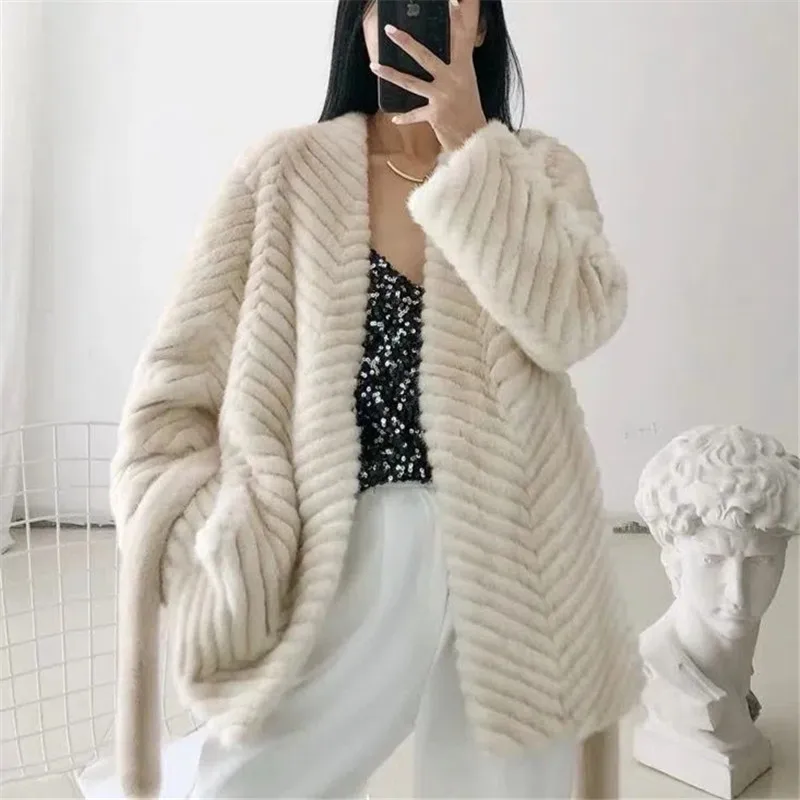 

Winter Coat Women's Pop Solid Color Faux Fur Jacket V-neck Long-sleeved Lace-up Mid-length Top Loose Fashion Female Clothing 325