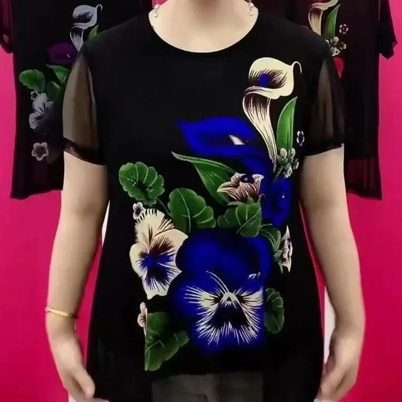 T-shirt con stampa 3D moda estiva T-shirt a maniche corte allentate versatili casual da donna anziana di mezza età