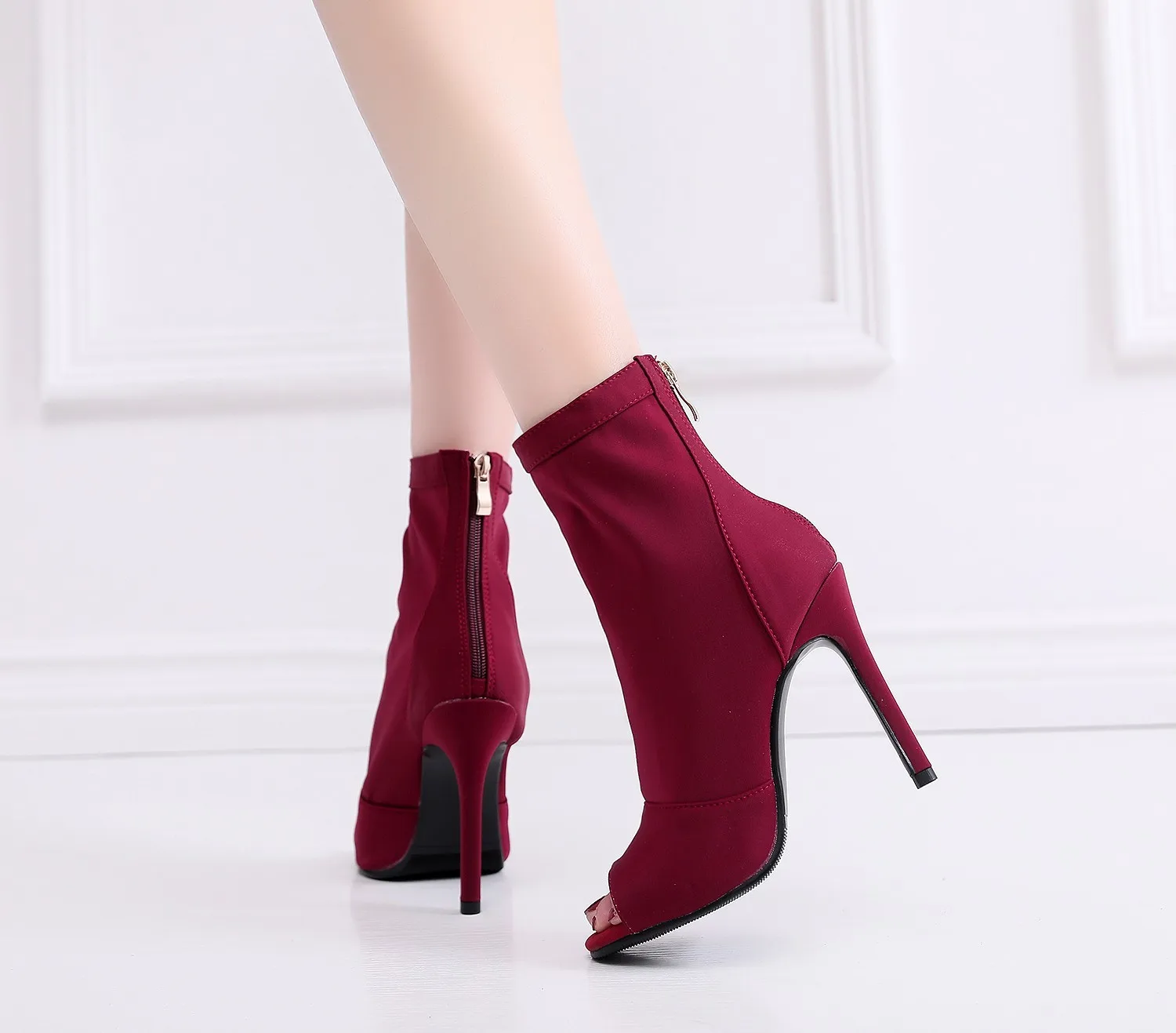2021 New Latin Dance Shoes High Top Women Wine Red Dancing Boots Soft Soles Ladies Tango Salsa Mesh Dance Shoes High-Heeled