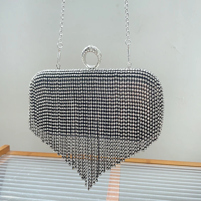 Bling Luxury Clutch Purse with - Phone Accessories Lagos 评论和价格
