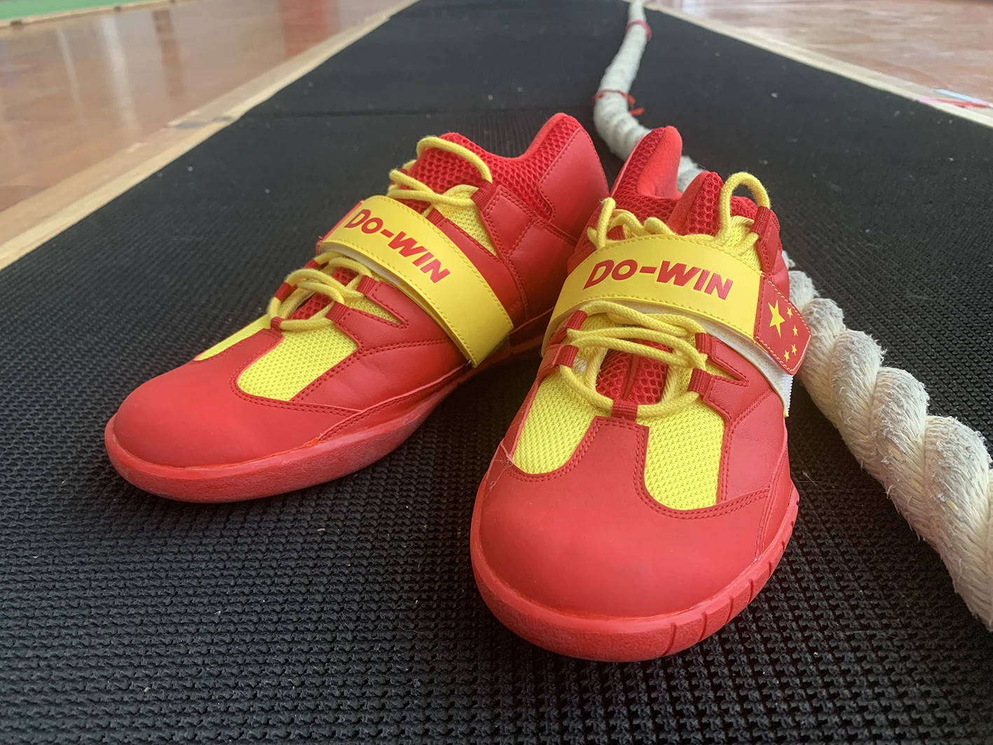 Men's and Women's Tug-of-War Shoes Unisex Sports Shoes All-Round Training Shoes Weightlifting Shoes Walking and Leisure Shoes