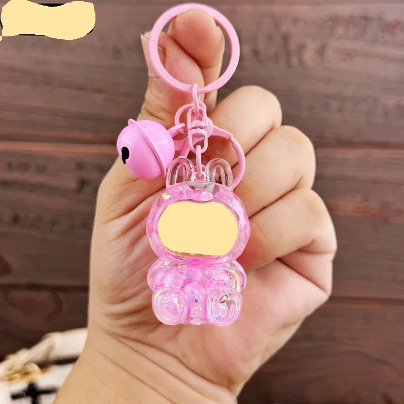 1PCSNew سلسلة المفاتيح الصغيرة الكرتون الإبداعية ثلاثية الأبعاد دمية الطلاب المدرسية قلادة سيارة مفتاح سلسلة النساء الرجال يعرض 2025