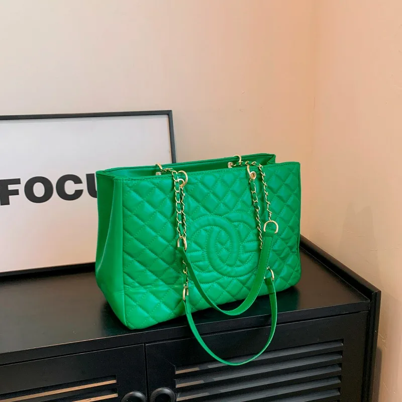 

Элегантная сумка-мессенджер, однотонная, большая вместимость, минималистичная, винтажная, для отдыха и бизнеса