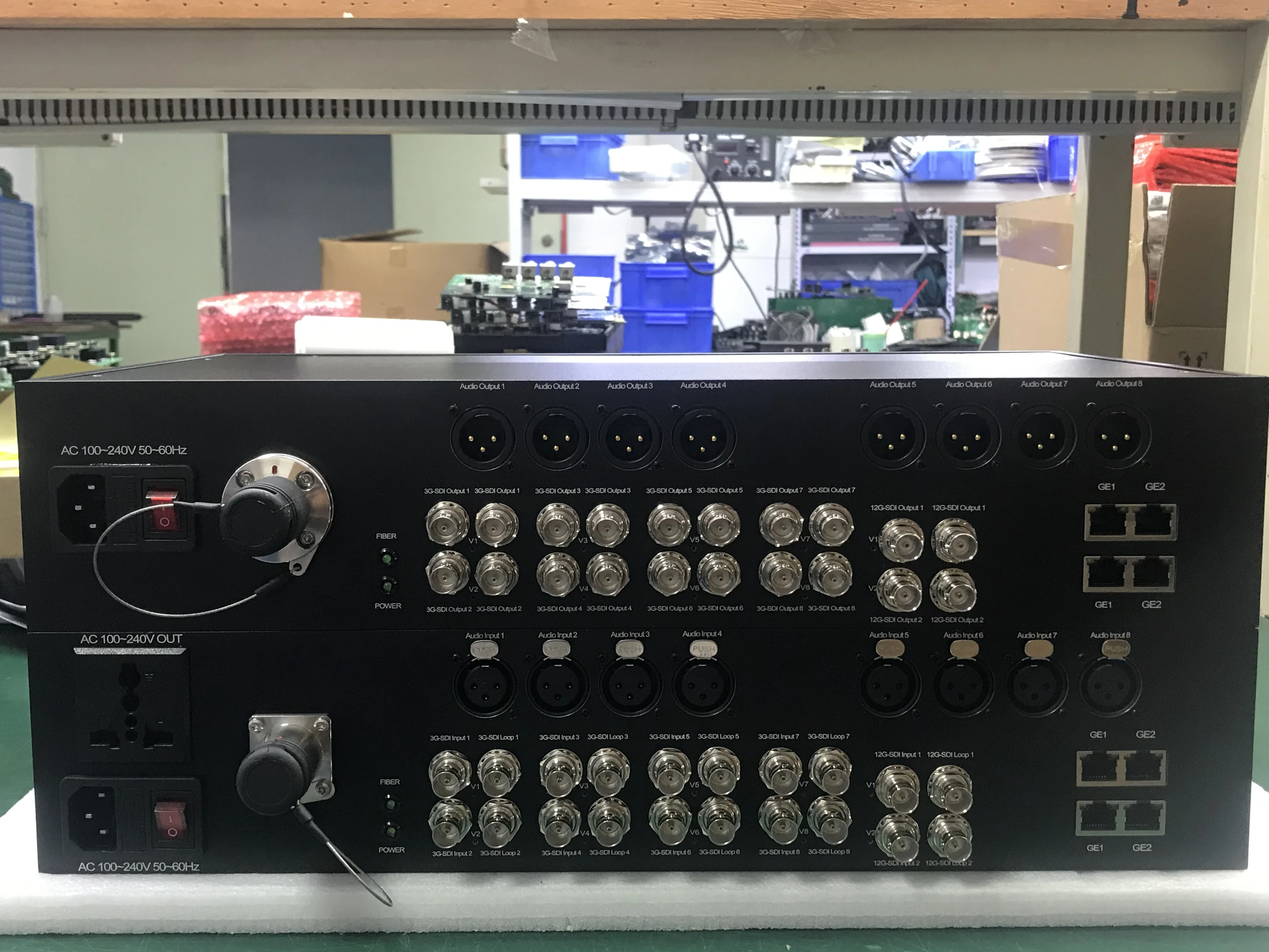 

Fiber Optic Camera System over SMPTE Hybrid Fiber Cable 12G-SDI Converter