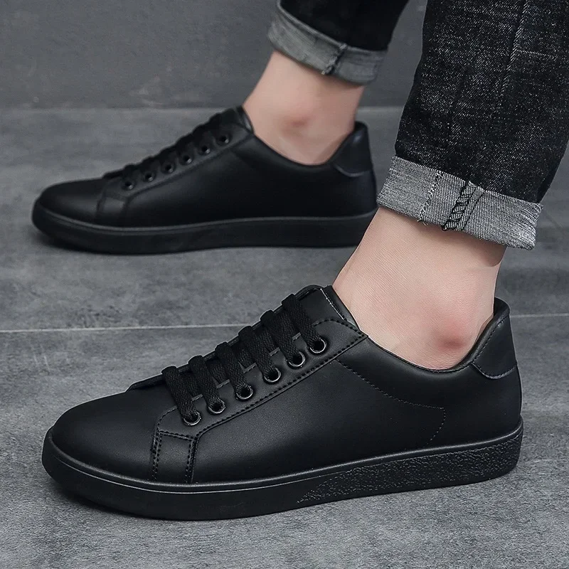 Men's Sneakers Classic Leather Casual Shoes Light Comfort Walking Shoes Lacce Up Flats Black White Tenis Shoes Zapatillas Hombre