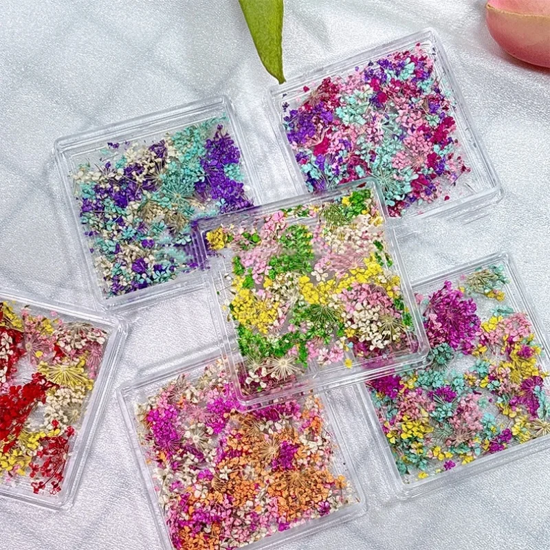 Decorazioni fai-da-te per nail art Fiore secco in gel in stile giapponese per unghie Gioielli artistici Ciondoli Fiore Decorazione per salone di bellezza