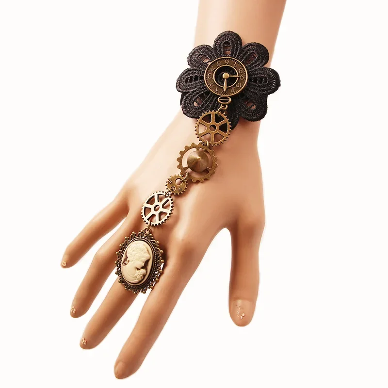 

Retro lace bracelet beauty head steam engine gear hand accessories with ring bracelet