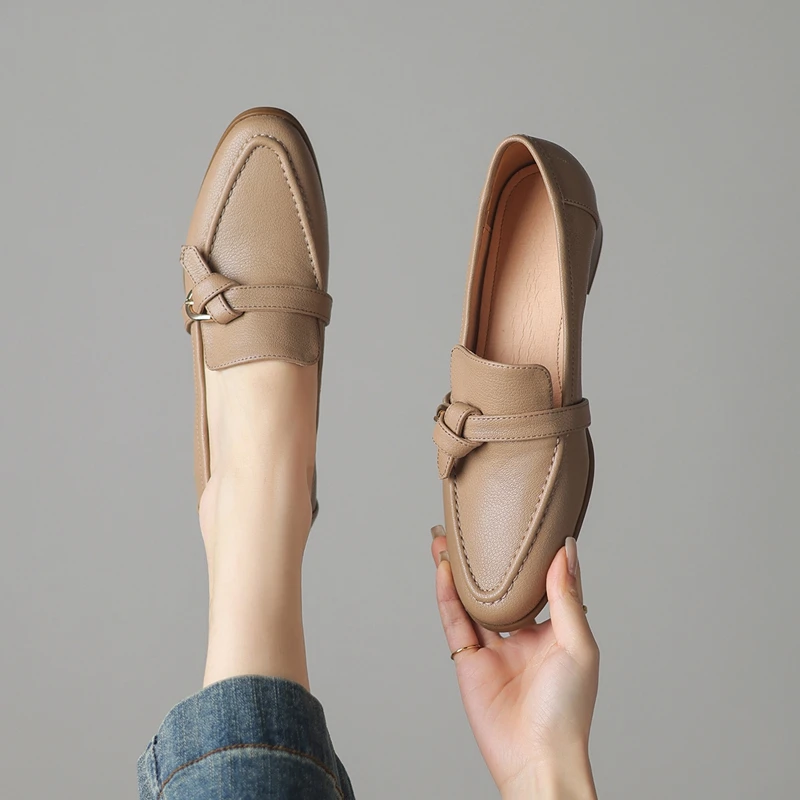 

Women's new spring and autumn leather cowhide metal belt buckle, medium heel, thick heel, plus size, loafers, fashion shoes