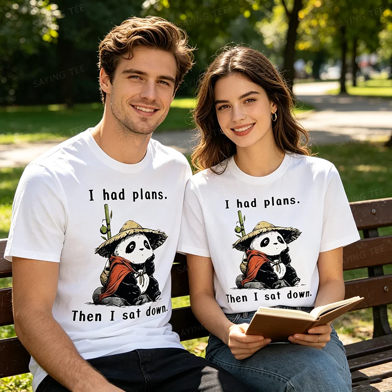 Ich hatte Pläne, dann setzte ich mich hin - Lazy Panda T-Shirt Y2k Niedlicher Lazy Panda Humor Süße Asiatische Ästhetik Kleidung Grafik-Schriftzug T-Shirt Geschenke – Detail 3