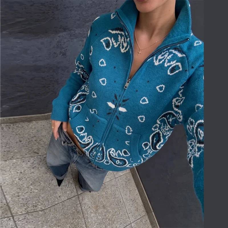 peacock blue 01