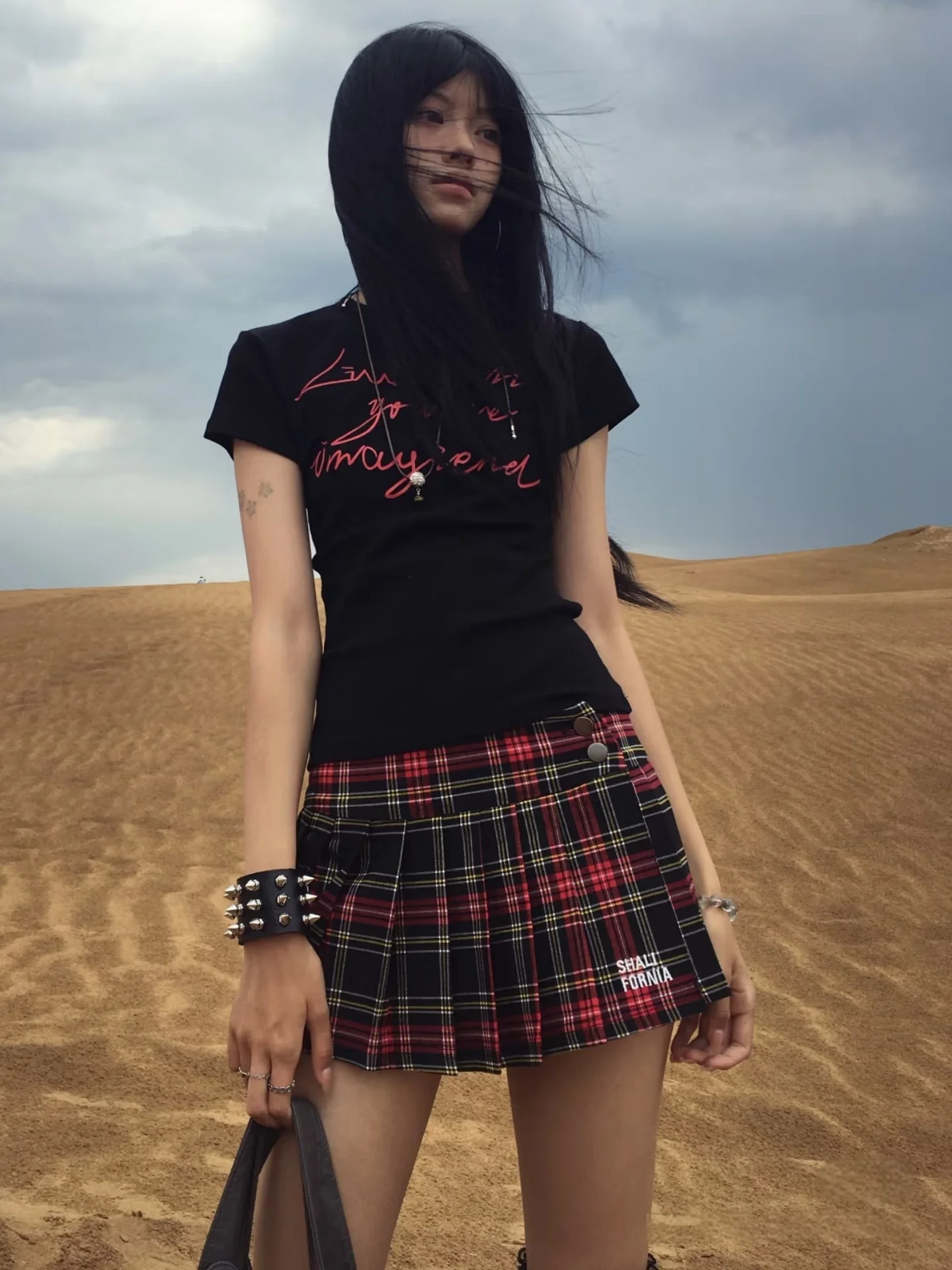 Tonngirls Y2k Japanese T Shirt Women Print Letter Crop Tops Black American Retro 90s Tee Tops Streetwear Grunge Tops Summer - Image 4