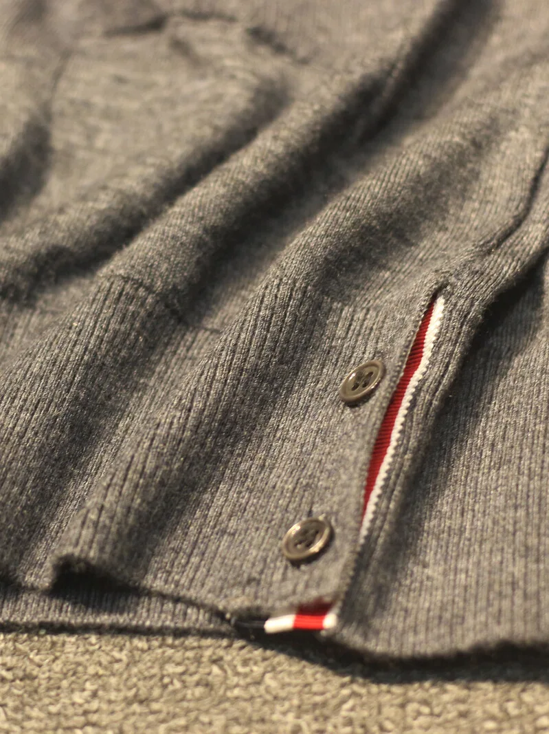 High-End Pure Wool Knitted Cardigan Spring Autumn Classic Four-Bar Pattern ex Faionable Warm Long Sve V-Ne Sweater