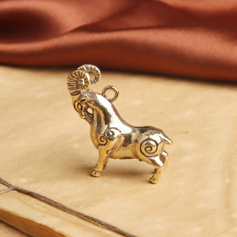 Retro Pure Copper Goat Figurine Desktop Decor Ornaments Novelty Brass Zodiac Sheep Pendant for Keychain DIY Accessories Gift