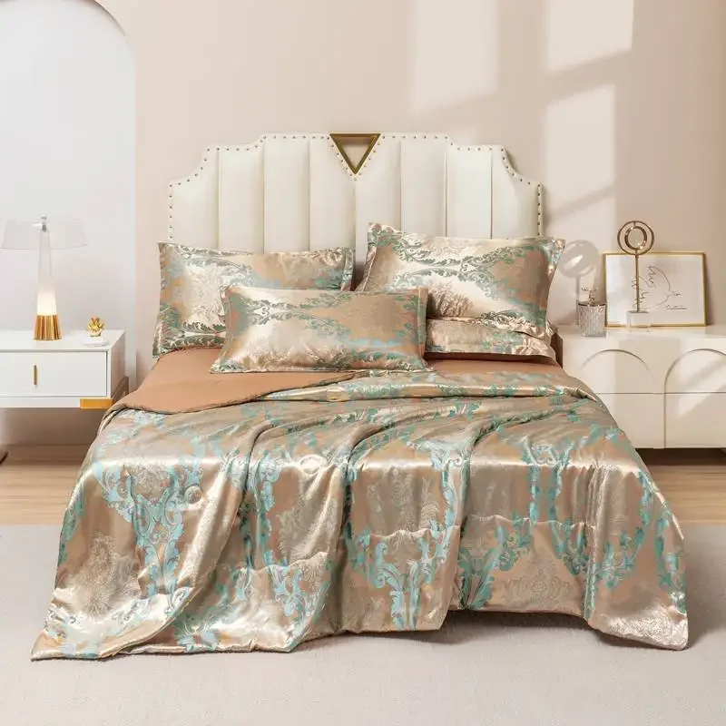 

2025 new light luxury silky jacquard summer quilt solid color simple summer quilt four-piece set smooth and machine washable