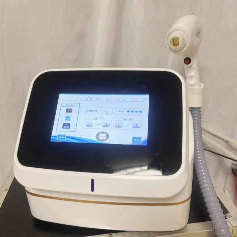 Professional Mini Diode Ice Titanium Laser Hair Removal Machine 755 808 940 1064nm 4000w Painless Permanent CE