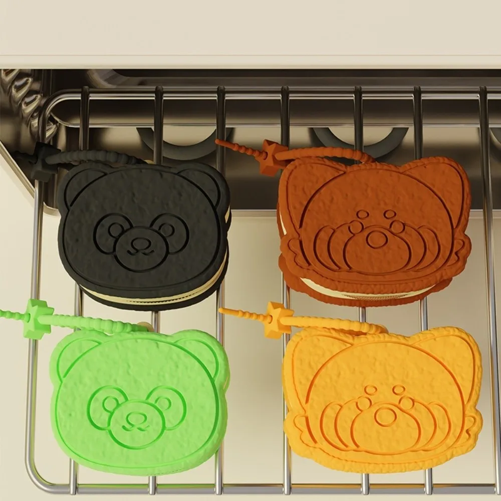 

Lesser Panda Cartoon Panda Coin Bag Sandwich Biscuits Bag Organizer Headphone Protector Handle Rope Pendant