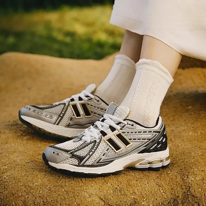 

Женская обувь, лето 2026, 1906R, спортивная обувь, мужская обувь, повседневная обувь для папы в стиле ретро, коричнево-серая прогулочная обувь