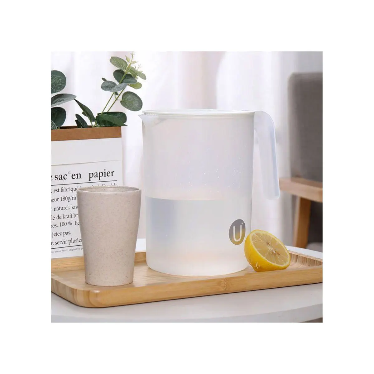 

1Pcs 2500ml Plastic Kettle Cold Water Jug Juice Pot with Handle Easy Refill Clean for Parties Blue Plastic Kettle