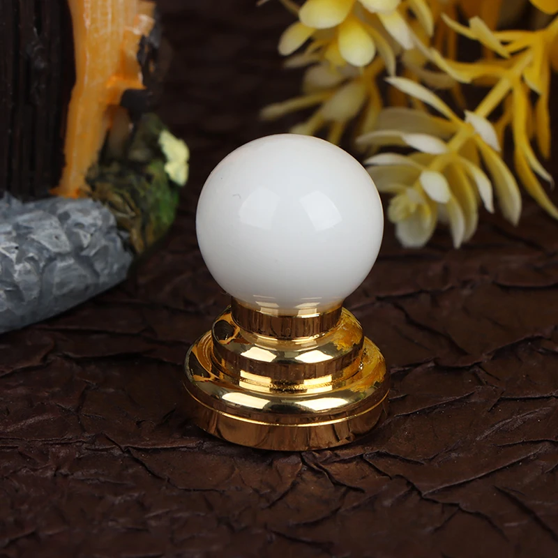 1:12 Lampada da soffitto in miniatura per casa delle bambole Lampada da parete Lampada a LED Decorazione per esterni Giocattolo