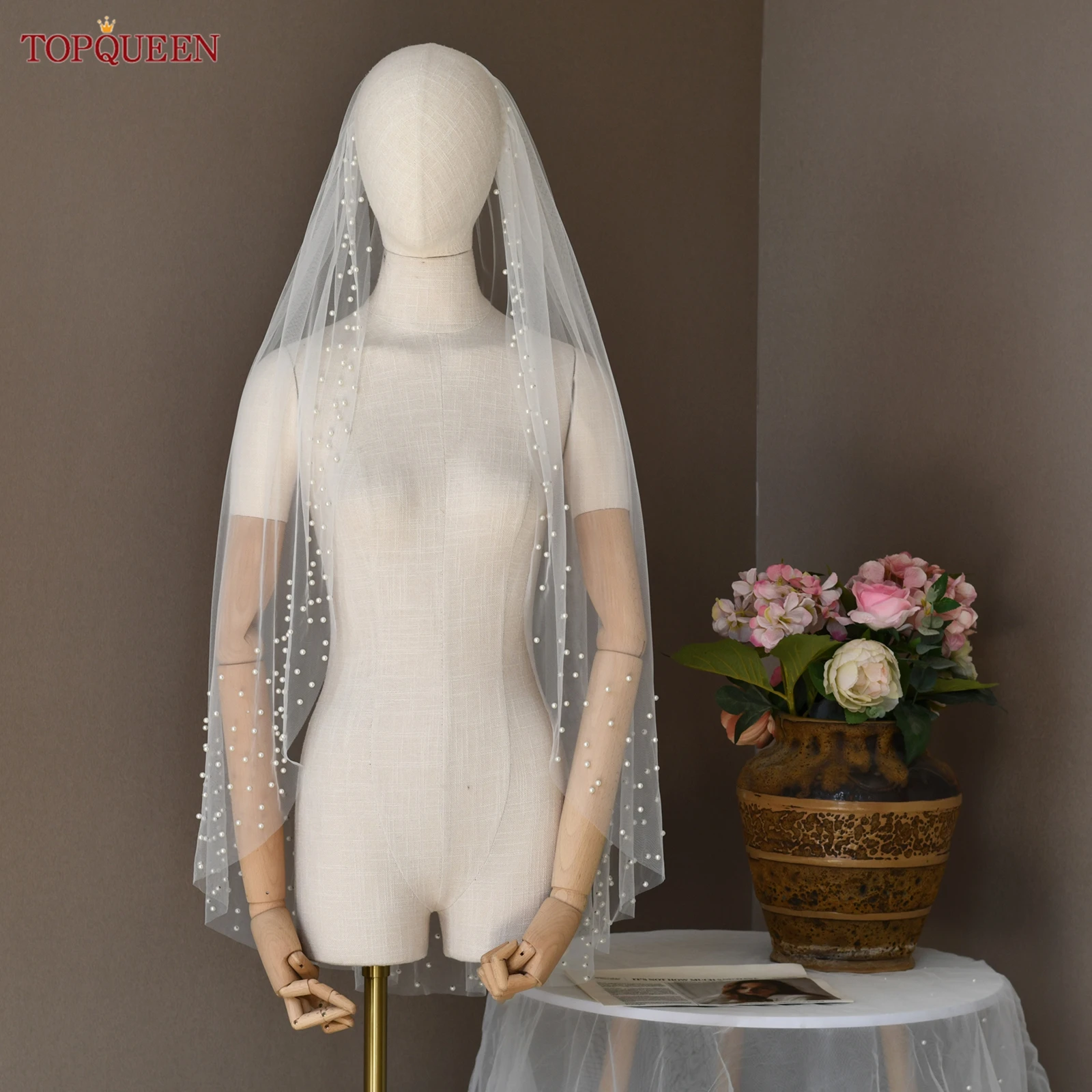 

TOPQUEEN Свадебная жемчужная фата, свадебная короткая фата, роскошная и элегантная, белое молочное шампанское с расческой, настраиваемая V157