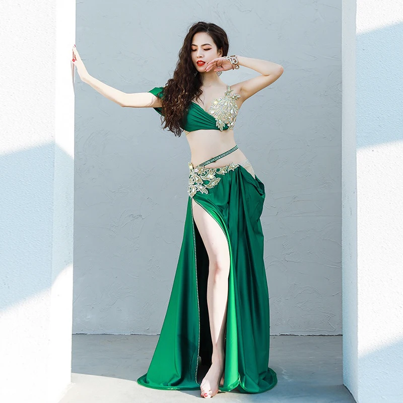 Belly Dance ชุดเพชร-Studded Sling Bra แยกกระโปรงบานใหญ่ประสิทธิภาพชุด Oriental การแข่งขันเต้นรำเสื้อผ้า