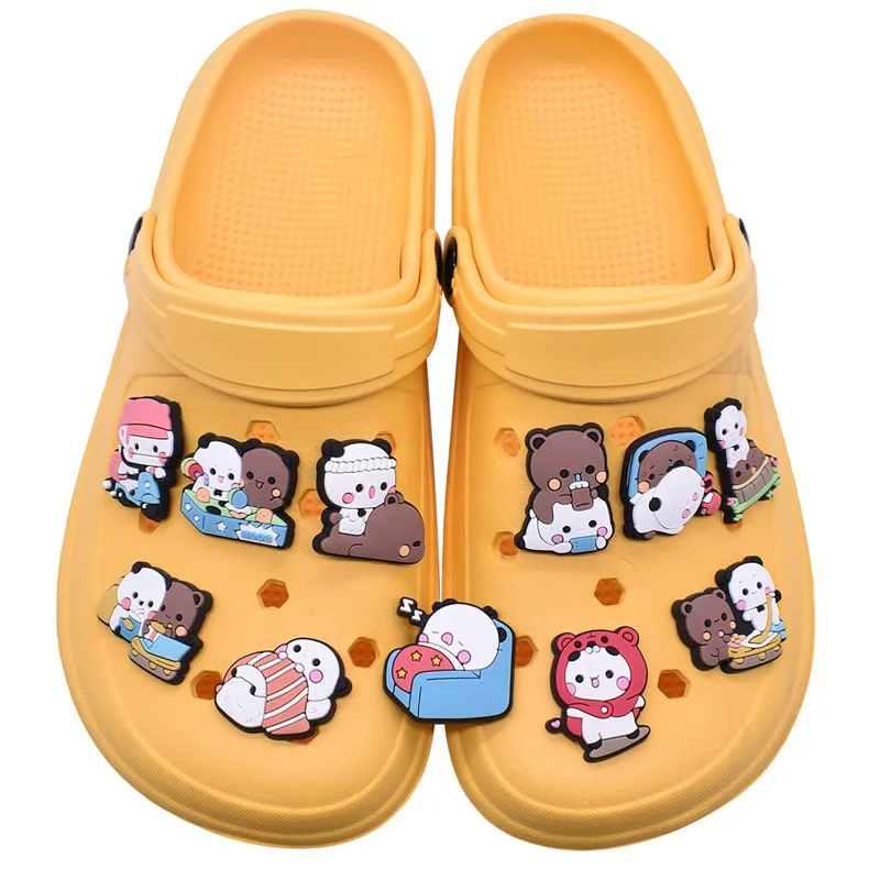 Breloques de chaussures en PVC Bear Friends, accessoires divers, marron et blanc, ours de sommeil drôle, cadeaux de décoration de chaussures