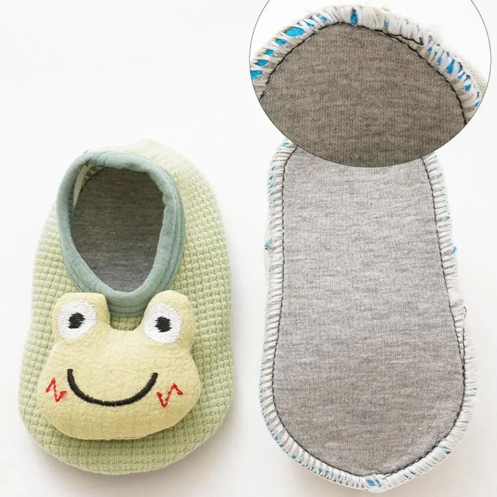 Rubber Sole Sock Shoes Warm Cushion Anti Skid Toddler Slipper Socks Cartoon Design Lightweight Walker Sneakers Autumn Winter