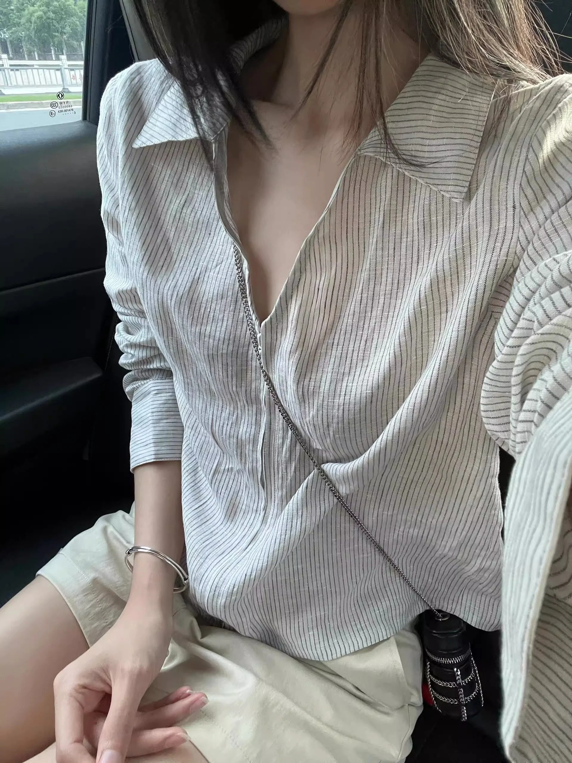 Spring Unique Loose V-Neck Striped Sun Protection Shirt Women's Comfortable Soft Casual Loose Fit Long Sleeve White Shirt