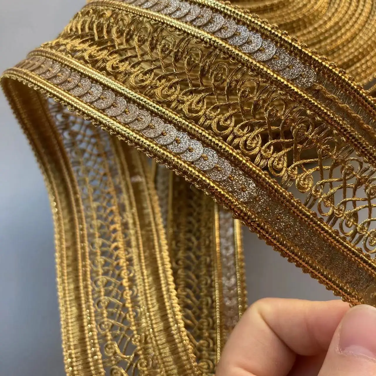 1 Yard 4.7cm Gold Lace Trim Ribbon Gold Thread Webbing Ethnic Style Clothing Embroidery Sequin Fabric Jacquard Accessories New