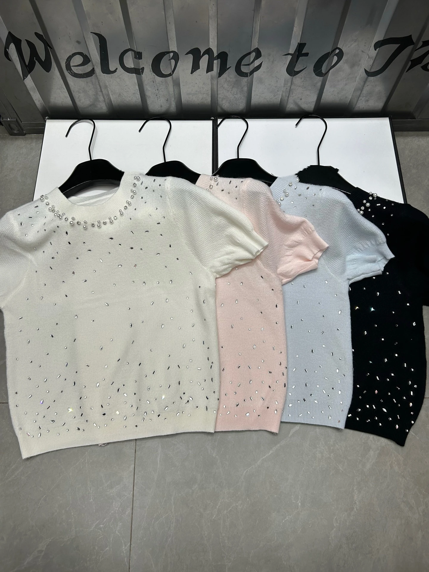 

VIBE Luxury Style Women's Slim Fit Short Sleeve round Neck Knitted T-Shirt Glittering Beads Spring Summer New Arrival