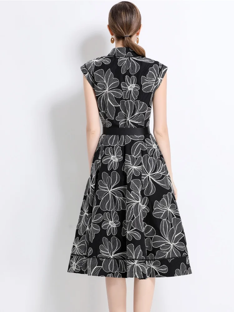 Nieuwe zomer mouwloze revers geborduurde print halflange jurk met enkele rij knopen dames vintage elegante slanke taille runway-jurk